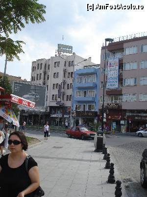 [P04] hotelul Helen vazut din strada » foto by adryana
 - 
<span class="allrVoted glyphicon glyphicon-heart hidden" id="av365479"></span>
<a class="m-l-10 hidden" id="sv365479" onclick="voting_Foto_DelVot(,365479,377)" role="button">șterge vot <span class="glyphicon glyphicon-remove"></span></a>
<a id="v9365479" class=" c-red"  onclick="voting_Foto_SetVot(365479)" role="button"><span class="glyphicon glyphicon-heart-empty"></span> <b>LIKE</b> = Votează poza</a> <img class="hidden"  id="f365479W9" src="/imagini/loader.gif" border="0" /><span class="AjErrMes hidden" id="e365479ErM"></span>