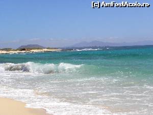 [P01] Playa Corralejo » foto by lucris
 - 
<span class="allrVoted glyphicon glyphicon-heart hidden" id="av565664"></span>
<a class="m-l-10 hidden" id="sv565664" onclick="voting_Foto_DelVot(,565664,383)" role="button">șterge vot <span class="glyphicon glyphicon-remove"></span></a>
<a id="v9565664" class=" c-red"  onclick="voting_Foto_SetVot(565664)" role="button"><span class="glyphicon glyphicon-heart-empty"></span> <b>LIKE</b> = Votează poza</a> <img class="hidden"  id="f565664W9" src="/imagini/loader.gif" border="0" /><span class="AjErrMes hidden" id="e565664ErM"></span>