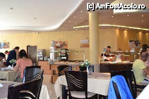 [P02] restaurant » foto by cosmin_oprisor
 - 
<span class="allrVoted glyphicon glyphicon-heart hidden" id="av456248"></span>
<a class="m-l-10 hidden" id="sv456248" onclick="voting_Foto_DelVot(,456248,387)" role="button">șterge vot <span class="glyphicon glyphicon-remove"></span></a>
<a id="v9456248" class=" c-red"  onclick="voting_Foto_SetVot(456248)" role="button"><span class="glyphicon glyphicon-heart-empty"></span> <b>LIKE</b> = Votează poza</a> <img class="hidden"  id="f456248W9" src="/imagini/loader.gif" border="0" /><span class="AjErrMes hidden" id="e456248ErM"></span>