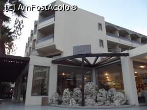 [P39] Hotel Lomeniz, altă intrare » foto by irinad
 - 
<span class="allrVoted glyphicon glyphicon-heart hidden" id="av1017041"></span>
<a class="m-l-10 hidden" id="sv1017041" onclick="voting_Foto_DelVot(,1017041,396)" role="button">șterge vot <span class="glyphicon glyphicon-remove"></span></a>
<a id="v91017041" class=" c-red"  onclick="voting_Foto_SetVot(1017041)" role="button"><span class="glyphicon glyphicon-heart-empty"></span> <b>LIKE</b> = Votează poza</a> <img class="hidden"  id="f1017041W9" src="/imagini/loader.gif" border="0" /><span class="AjErrMes hidden" id="e1017041ErM"></span>