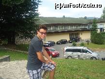 [P19] in parcare la hotelurile de la intrarea in Lacurile Plitvice » foto by marocanu21
 - 
<span class="allrVoted glyphicon glyphicon-heart hidden" id="av407520"></span>
<a class="m-l-10 hidden" id="sv407520" onclick="voting_Foto_DelVot(,407520,399)" role="button">șterge vot <span class="glyphicon glyphicon-remove"></span></a>
<a id="v9407520" class=" c-red"  onclick="voting_Foto_SetVot(407520)" role="button"><span class="glyphicon glyphicon-heart-empty"></span> <b>LIKE</b> = Votează poza</a> <img class="hidden"  id="f407520W9" src="/imagini/loader.gif" border="0" /><span class="AjErrMes hidden" id="e407520ErM"></span>