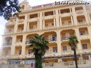 [P19] Fatada principala a hotelului Palace.  » foto by liviu49
 - 
<span class="allrVoted glyphicon glyphicon-heart hidden" id="av640045"></span>
<a class="m-l-10 hidden" id="sv640045" onclick="voting_Foto_DelVot(,640045,399)" role="button">șterge vot <span class="glyphicon glyphicon-remove"></span></a>
<a id="v9640045" class=" c-red"  onclick="voting_Foto_SetVot(640045)" role="button"><span class="glyphicon glyphicon-heart-empty"></span> <b>LIKE</b> = Votează poza</a> <img class="hidden"  id="f640045W9" src="/imagini/loader.gif" border="0" /><span class="AjErrMes hidden" id="e640045ErM"></span>