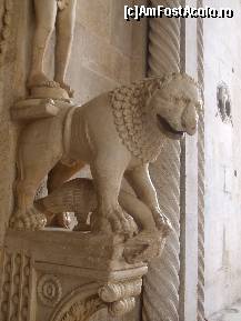 [P35] trogir-croatia printre ele mai bine pastrate orase medievale din europa. catedrala sf. lovre-detaliu » foto by paula mirela
 - 
<span class="allrVoted glyphicon glyphicon-heart hidden" id="av342058"></span>
<a class="m-l-10 hidden" id="sv342058" onclick="voting_Foto_DelVot(,342058,399)" role="button">șterge vot <span class="glyphicon glyphicon-remove"></span></a>
<a id="v9342058" class=" c-red"  onclick="voting_Foto_SetVot(342058)" role="button"><span class="glyphicon glyphicon-heart-empty"></span> <b>LIKE</b> = Votează poza</a> <img class="hidden"  id="f342058W9" src="/imagini/loader.gif" border="0" /><span class="AjErrMes hidden" id="e342058ErM"></span>