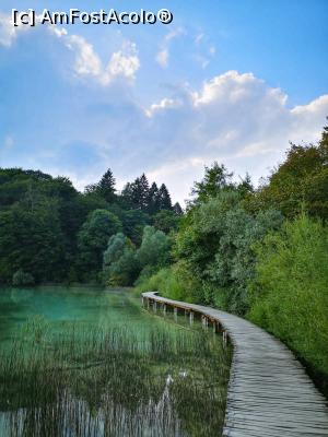 [P31] Parc Plitvice » foto by crisa04
 - 
<span class="allrVoted glyphicon glyphicon-heart hidden" id="av1184993"></span>
<a class="m-l-10 hidden" id="sv1184993" onclick="voting_Foto_DelVot(,1184993,399)" role="button">șterge vot <span class="glyphicon glyphicon-remove"></span></a>
<a id="v91184993" class=" c-red"  onclick="voting_Foto_SetVot(1184993)" role="button"><span class="glyphicon glyphicon-heart-empty"></span> <b>LIKE</b> = Votează poza</a> <img class="hidden"  id="f1184993W9" src="/imagini/loader.gif" border="0" /><span class="AjErrMes hidden" id="e1184993ErM"></span>