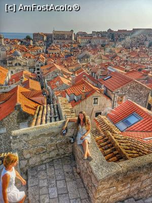 [P06] Zidul cetății Dubrovnik » foto by crisa04
 - 
<span class="allrVoted glyphicon glyphicon-heart hidden" id="av1184968"></span>
<a class="m-l-10 hidden" id="sv1184968" onclick="voting_Foto_DelVot(,1184968,399)" role="button">șterge vot <span class="glyphicon glyphicon-remove"></span></a>
<a id="v91184968" class=" c-red"  onclick="voting_Foto_SetVot(1184968)" role="button"><span class="glyphicon glyphicon-heart-empty"></span> <b>LIKE</b> = Votează poza</a> <img class="hidden"  id="f1184968W9" src="/imagini/loader.gif" border="0" /><span class="AjErrMes hidden" id="e1184968ErM"></span>