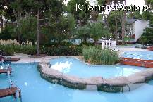 [P03] Vederea din camera » foto by chrismo
 - 
<span class="allrVoted glyphicon glyphicon-heart hidden" id="av22054"></span>
<a class="m-l-10 hidden" id="sv22054" onclick="voting_Foto_DelVot(,22054,4)" role="button">șterge vot <span class="glyphicon glyphicon-remove"></span></a>
<a id="v922054" class=" c-red"  onclick="voting_Foto_SetVot(22054)" role="button"><span class="glyphicon glyphicon-heart-empty"></span> <b>LIKE</b> = Votează poza</a> <img class="hidden"  id="f22054W9" src="/imagini/loader.gif" border="0" /><span class="AjErrMes hidden" id="e22054ErM"></span>