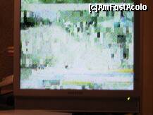 [P07] Hotel Gergana, televizorul, postul PROTVi. Cam 5-10% din timp, aşa se vedea. Canalele bulgăreşti şi ruseşti se vedeau bine. » foto by Dragoș_MD
 - 
<span class="allrVoted glyphicon glyphicon-heart hidden" id="av232168"></span>
<a class="m-l-10 hidden" id="sv232168" onclick="voting_Foto_DelVot(,232168,404)" role="button">șterge vot <span class="glyphicon glyphicon-remove"></span></a>
<a id="v9232168" class=" c-red"  onclick="voting_Foto_SetVot(232168)" role="button"><span class="glyphicon glyphicon-heart-empty"></span> <b>LIKE</b> = Votează poza</a> <img class="hidden"  id="f232168W9" src="/imagini/loader.gif" border="0" /><span class="AjErrMes hidden" id="e232168ErM"></span>