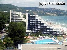 [P34] Hotelurile Slavuna si Mura care fac parte din acelasi complex » foto by pepsi70ro
 - 
<span class="allrVoted glyphicon glyphicon-heart hidden" id="av232698"></span>
<a class="m-l-10 hidden" id="sv232698" onclick="voting_Foto_DelVot(,232698,404)" role="button">șterge vot <span class="glyphicon glyphicon-remove"></span></a>
<a id="v9232698" class=" c-red"  onclick="voting_Foto_SetVot(232698)" role="button"><span class="glyphicon glyphicon-heart-empty"></span> <b>LIKE</b> = Votează poza</a> <img class="hidden"  id="f232698W9" src="/imagini/loader.gif" border="0" /><span class="AjErrMes hidden" id="e232698ErM"></span>