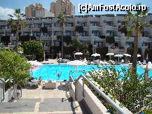[P12] piscina vazuta ziua » foto by Yonyka
 - 
<span class="allrVoted glyphicon glyphicon-heart hidden" id="av130540"></span>
<a class="m-l-10 hidden" id="sv130540" onclick="voting_Foto_DelVot(,130540,405)" role="button">șterge vot <span class="glyphicon glyphicon-remove"></span></a>
<a id="v9130540" class=" c-red"  onclick="voting_Foto_SetVot(130540)" role="button"><span class="glyphicon glyphicon-heart-empty"></span> <b>LIKE</b> = Votează poza</a> <img class="hidden"  id="f130540W9" src="/imagini/loader.gif" border="0" /><span class="AjErrMes hidden" id="e130540ErM"></span>