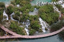 [P26] Parcul national Plitvice » foto by ambvision
 - 
<span class="allrVoted glyphicon glyphicon-heart hidden" id="av509"></span>
<a class="m-l-10 hidden" id="sv509" onclick="voting_Foto_DelVot(,509,412)" role="button">șterge vot <span class="glyphicon glyphicon-remove"></span></a>
<a id="v9509" class=" c-red"  onclick="voting_Foto_SetVot(509)" role="button"><span class="glyphicon glyphicon-heart-empty"></span> <b>LIKE</b> = Votează poza</a> <img class="hidden"  id="f509W9" src="/imagini/loader.gif" border="0" /><span class="AjErrMes hidden" id="e509ErM"></span>