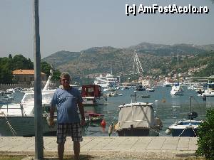 [P08] portul Dubrovnik » foto by marocanu21
 - 
<span class="allrVoted glyphicon glyphicon-heart hidden" id="av359886"></span>
<a class="m-l-10 hidden" id="sv359886" onclick="voting_Foto_DelVot(,359886,413)" role="button">șterge vot <span class="glyphicon glyphicon-remove"></span></a>
<a id="v9359886" class=" c-red"  onclick="voting_Foto_SetVot(359886)" role="button"><span class="glyphicon glyphicon-heart-empty"></span> <b>LIKE</b> = Votează poza</a> <img class="hidden"  id="f359886W9" src="/imagini/loader.gif" border="0" /><span class="AjErrMes hidden" id="e359886ErM"></span>