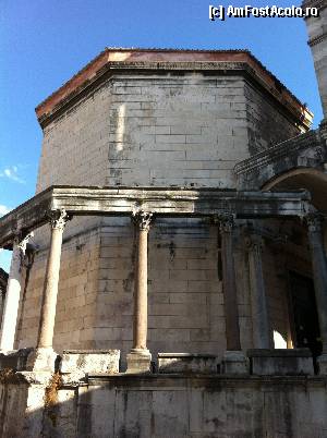 [P14] Mausoleul lui Dioclețian » foto by fvpmed
 - 
<span class="allrVoted glyphicon glyphicon-heart hidden" id="av344586"></span>
<a class="m-l-10 hidden" id="sv344586" onclick="voting_Foto_DelVot(,344586,415)" role="button">șterge vot <span class="glyphicon glyphicon-remove"></span></a>
<a id="v9344586" class=" c-red"  onclick="voting_Foto_SetVot(344586)" role="button"><span class="glyphicon glyphicon-heart-empty"></span> <b>LIKE</b> = Votează poza</a> <img class="hidden"  id="f344586W9" src="/imagini/loader.gif" border="0" /><span class="AjErrMes hidden" id="e344586ErM"></span>