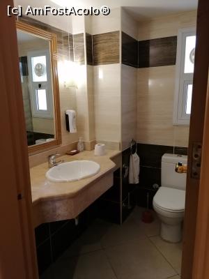 [P17] O priveliște mai de ansamblu a micuței băi » foto by DanaRO
 - 
<span class="allrVoted glyphicon glyphicon-heart hidden" id="av1224724"></span>
<a class="m-l-10 hidden" id="sv1224724" onclick="voting_Foto_DelVot(,1224724,418)" role="button">șterge vot <span class="glyphicon glyphicon-remove"></span></a>
<a id="v91224724" class=" c-red"  onclick="voting_Foto_SetVot(1224724)" role="button"><span class="glyphicon glyphicon-heart-empty"></span> <b>LIKE</b> = Votează poza</a> <img class="hidden"  id="f1224724W9" src="/imagini/loader.gif" border="0" /><span class="AjErrMes hidden" id="e1224724ErM"></span>