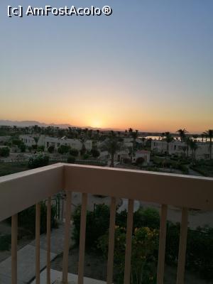 [P24] Apus de soare pe mare

Direct de pe frumoasa terasă

Deja &icirc;mi e dor de acest loc! » foto by DanaRO
 - 
<span class="allrVoted glyphicon glyphicon-heart hidden" id="av1224731"></span>
<a class="m-l-10 hidden" id="sv1224731" onclick="voting_Foto_DelVot(,1224731,418)" role="button">șterge vot <span class="glyphicon glyphicon-remove"></span></a>
<a id="v91224731" class=" c-red"  onclick="voting_Foto_SetVot(1224731)" role="button"><span class="glyphicon glyphicon-heart-empty"></span> <b>LIKE</b> = Votează poza</a> <img class="hidden"  id="f1224731W9" src="/imagini/loader.gif" border="0" /><span class="AjErrMes hidden" id="e1224731ErM"></span>