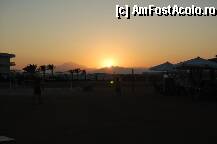 [P02] apus de soare » foto by elia30
 - 
<span class="allrVoted glyphicon glyphicon-heart hidden" id="av6905"></span>
<a class="m-l-10 hidden" id="sv6905" onclick="voting_Foto_DelVot(,6905,418)" role="button">șterge vot <span class="glyphicon glyphicon-remove"></span></a>
<a id="v96905" class=" c-red"  onclick="voting_Foto_SetVot(6905)" role="button"><span class="glyphicon glyphicon-heart-empty"></span> <b>LIKE</b> = Votează poza</a> <img class="hidden"  id="f6905W9" src="/imagini/loader.gif" border="0" /><span class="AjErrMes hidden" id="e6905ErM"></span>