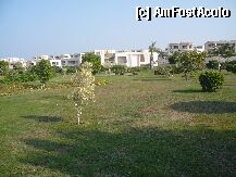 [P04] Vedere vile si gradina » foto by Tempo
 - 
<span class="allrVoted glyphicon glyphicon-heart hidden" id="av5228"></span>
<a class="m-l-10 hidden" id="sv5228" onclick="voting_Foto_DelVot(,5228,418)" role="button">șterge vot <span class="glyphicon glyphicon-remove"></span></a>
<a id="v95228" class=" c-red"  onclick="voting_Foto_SetVot(5228)" role="button"><span class="glyphicon glyphicon-heart-empty"></span> <b>LIKE</b> = Votează poza</a> <img class="hidden"  id="f5228W9" src="/imagini/loader.gif" border="0" /><span class="AjErrMes hidden" id="e5228ErM"></span>