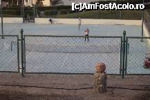 [P31] Terenul de tenis » foto by vera77
 - 
<span class="allrVoted glyphicon glyphicon-heart hidden" id="av298550"></span>
<a class="m-l-10 hidden" id="sv298550" onclick="voting_Foto_DelVot(,298550,418)" role="button">șterge vot <span class="glyphicon glyphicon-remove"></span></a>
<a id="v9298550" class=" c-red"  onclick="voting_Foto_SetVot(298550)" role="button"><span class="glyphicon glyphicon-heart-empty"></span> <b>LIKE</b> = Votează poza</a> <img class="hidden"  id="f298550W9" src="/imagini/loader.gif" border="0" /><span class="AjErrMes hidden" id="e298550ErM"></span>