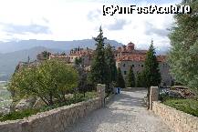 [P03] intrarea la man. sf. stefan » foto by mariana
 - 
<span class="allrVoted glyphicon glyphicon-heart hidden" id="av38212"></span>
<a class="m-l-10 hidden" id="sv38212" onclick="voting_Foto_DelVot(,38212,430)" role="button">șterge vot <span class="glyphicon glyphicon-remove"></span></a>
<a id="v938212" class=" c-red"  onclick="voting_Foto_SetVot(38212)" role="button"><span class="glyphicon glyphicon-heart-empty"></span> <b>LIKE</b> = Votează poza</a> <img class="hidden"  id="f38212W9" src="/imagini/loader.gif" border="0" /><span class="AjErrMes hidden" id="e38212ErM"></span>