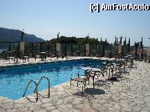 [P05] piscina numarul 2 » foto by firstvision
 - 
<span class="allrVoted glyphicon glyphicon-heart hidden" id="av747"></span>
<a class="m-l-10 hidden" id="sv747" onclick="voting_Foto_DelVot(,747,434)" role="button">șterge vot <span class="glyphicon glyphicon-remove"></span></a>
<a id="v9747" class=" c-red"  onclick="voting_Foto_SetVot(747)" role="button"><span class="glyphicon glyphicon-heart-empty"></span> <b>LIKE</b> = Votează poza</a> <img class="hidden"  id="f747W9" src="/imagini/loader.gif" border="0" /><span class="AjErrMes hidden" id="e747ErM"></span>