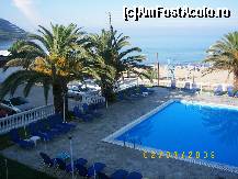 [P07] Piscina hotelului Alkion dimineata la prima ora. » foto by bose
 - 
<span class="allrVoted glyphicon glyphicon-heart hidden" id="av111980"></span>
<a class="m-l-10 hidden" id="sv111980" onclick="voting_Foto_DelVot(,111980,436)" role="button">șterge vot <span class="glyphicon glyphicon-remove"></span></a>
<a id="v9111980" class=" c-red"  onclick="voting_Foto_SetVot(111980)" role="button"><span class="glyphicon glyphicon-heart-empty"></span> <b>LIKE</b> = Votează poza</a> <img class="hidden"  id="f111980W9" src="/imagini/loader.gif" border="0" /><span class="AjErrMes hidden" id="e111980ErM"></span>