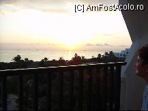 [P01] Rasaritul privit din balcon » foto by anagh*
 - 
<span class="allrVoted glyphicon glyphicon-heart hidden" id="av10054"></span>
<a class="m-l-10 hidden" id="sv10054" onclick="voting_Foto_DelVot(,10054,447)" role="button">șterge vot <span class="glyphicon glyphicon-remove"></span></a>
<a id="v910054" class=" c-red"  onclick="voting_Foto_SetVot(10054)" role="button"><span class="glyphicon glyphicon-heart-empty"></span> <b>LIKE</b> = Votează poza</a> <img class="hidden"  id="f10054W9" src="/imagini/loader.gif" border="0" /><span class="AjErrMes hidden" id="e10054ErM"></span>