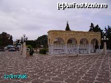 [P73] monastir,excursie la mormantul primului presedinte » foto by mariuscfar
 - 
<span class="allrVoted glyphicon glyphicon-heart hidden" id="av301019"></span>
<a class="m-l-10 hidden" id="sv301019" onclick="voting_Foto_DelVot(,301019,447)" role="button">șterge vot <span class="glyphicon glyphicon-remove"></span></a>
<a id="v9301019" class=" c-red"  onclick="voting_Foto_SetVot(301019)" role="button"><span class="glyphicon glyphicon-heart-empty"></span> <b>LIKE</b> = Votează poza</a> <img class="hidden"  id="f301019W9" src="/imagini/loader.gif" border="0" /><span class="AjErrMes hidden" id="e301019ErM"></span>