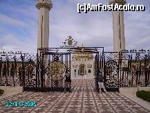 [P75] monastir,excursie la mormantul primului presedinte » foto by mariuscfar
 - 
<span class="allrVoted glyphicon glyphicon-heart hidden" id="av301021"></span>
<a class="m-l-10 hidden" id="sv301021" onclick="voting_Foto_DelVot(,301021,447)" role="button">șterge vot <span class="glyphicon glyphicon-remove"></span></a>
<a id="v9301021" class=" c-red"  onclick="voting_Foto_SetVot(301021)" role="button"><span class="glyphicon glyphicon-heart-empty"></span> <b>LIKE</b> = Votează poza</a> <img class="hidden"  id="f301021W9" src="/imagini/loader.gif" border="0" /><span class="AjErrMes hidden" id="e301021ErM"></span>