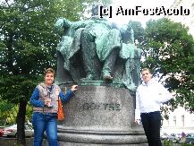 [P05] Statuia lui Goethe in parcul Burgarten » foto by Ricone
 - 
<span class="allrVoted glyphicon glyphicon-heart hidden" id="av4716"></span>
<a class="m-l-10 hidden" id="sv4716" onclick="voting_Foto_DelVot(,4716,449)" role="button">șterge vot <span class="glyphicon glyphicon-remove"></span></a>
<a id="v94716" class=" c-red"  onclick="voting_Foto_SetVot(4716)" role="button"><span class="glyphicon glyphicon-heart-empty"></span> <b>LIKE</b> = Votează poza</a> <img class="hidden"  id="f4716W9" src="/imagini/loader.gif" border="0" /><span class="AjErrMes hidden" id="e4716ErM"></span>