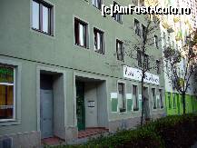 [P15] Viena - Cladirea de apartamente din MarchfeldStraße nr. 8 - in stanga se vede intrarea in garaj » foto by magdalena
 - 
<span class="allrVoted glyphicon glyphicon-heart hidden" id="av112535"></span>
<a class="m-l-10 hidden" id="sv112535" onclick="voting_Foto_DelVot(,112535,449)" role="button">șterge vot <span class="glyphicon glyphicon-remove"></span></a>
<a id="v9112535" class=" c-red"  onclick="voting_Foto_SetVot(112535)" role="button"><span class="glyphicon glyphicon-heart-empty"></span> <b>LIKE</b> = Votează poza</a> <img class="hidden"  id="f112535W9" src="/imagini/loader.gif" border="0" /><span class="AjErrMes hidden" id="e112535ErM"></span>