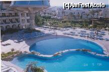 [P01] Hotel Sea Gull Hurgada - vazut din camera noastra. » foto by presario
 - 
<span class="allrVoted glyphicon glyphicon-heart hidden" id="av135049"></span>
<a class="m-l-10 hidden" id="sv135049" onclick="voting_Foto_DelVot(,135049,454)" role="button">șterge vot <span class="glyphicon glyphicon-remove"></span></a>
<a id="v9135049" class=" c-red"  onclick="voting_Foto_SetVot(135049)" role="button"><span class="glyphicon glyphicon-heart-empty"></span> <b>LIKE</b> = Votează poza</a> <img class="hidden"  id="f135049W9" src="/imagini/loader.gif" border="0" /><span class="AjErrMes hidden" id="e135049ErM"></span>