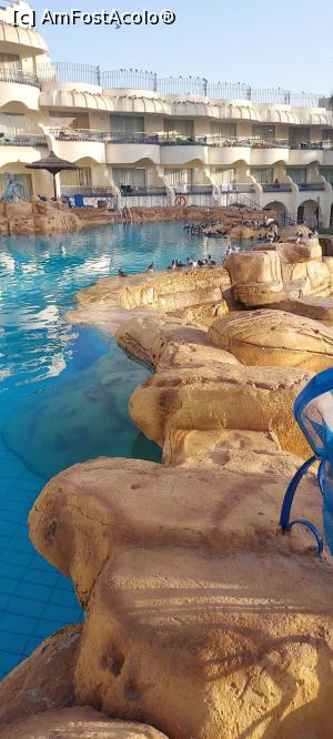 [P13] piscina in trepte... » foto by Iulia_euxin
 - 
<span class="allrVoted glyphicon glyphicon-heart hidden" id="av1334790"></span>
<a class="m-l-10 hidden" id="sv1334790" onclick="voting_Foto_DelVot(,1334790,454)" role="button">șterge vot <span class="glyphicon glyphicon-remove"></span></a>
<a id="v91334790" class=" c-red"  onclick="voting_Foto_SetVot(1334790)" role="button"><span class="glyphicon glyphicon-heart-empty"></span> <b>LIKE</b> = Votează poza</a> <img class="hidden"  id="f1334790W9" src="/imagini/loader.gif" border="0" /><span class="AjErrMes hidden" id="e1334790ErM"></span>