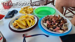[P51] caracatița și chips » foto by robert
 - 
<span class="allrVoted glyphicon glyphicon-heart hidden" id="av1247710"></span>
<a class="m-l-10 hidden" id="sv1247710" onclick="voting_Foto_DelVot(,1247710,459)" role="button">șterge vot <span class="glyphicon glyphicon-remove"></span></a>
<a id="v91247710" class=" c-red"  onclick="voting_Foto_SetVot(1247710)" role="button"><span class="glyphicon glyphicon-heart-empty"></span> <b>LIKE</b> = Votează poza</a> <img class="hidden"  id="f1247710W9" src="/imagini/loader.gif" border="0" /><span class="AjErrMes hidden" id="e1247710ErM"></span>