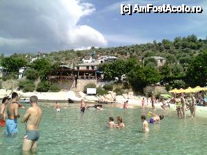 [P05] o parte din decorul plajei Aliki Beach » foto by dan16
 - 
<span class="allrVoted glyphicon glyphicon-heart hidden" id="av436616"></span>
<a class="m-l-10 hidden" id="sv436616" onclick="voting_Foto_DelVot(,436616,460)" role="button">șterge vot <span class="glyphicon glyphicon-remove"></span></a>
<a id="v9436616" class=" c-red"  onclick="voting_Foto_SetVot(436616)" role="button"><span class="glyphicon glyphicon-heart-empty"></span> <b>LIKE</b> = Votează poza</a> <img class="hidden"  id="f436616W9" src="/imagini/loader.gif" border="0" /><span class="AjErrMes hidden" id="e436616ErM"></span>