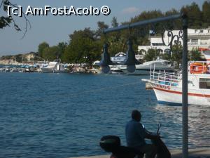 [P05] locul nostru preferat dupa masa de seara, un mic parculet cu cateva banci si cu priveliste la mare » foto by danutapop
 - 
<span class="allrVoted glyphicon glyphicon-heart hidden" id="av888476"></span>
<a class="m-l-10 hidden" id="sv888476" onclick="voting_Foto_DelVot(,888476,460)" role="button">șterge vot <span class="glyphicon glyphicon-remove"></span></a>
<a id="v9888476" class=" c-red"  onclick="voting_Foto_SetVot(888476)" role="button"><span class="glyphicon glyphicon-heart-empty"></span> <b>LIKE</b> = Votează poza</a> <img class="hidden"  id="f888476W9" src="/imagini/loader.gif" border="0" /><span class="AjErrMes hidden" id="e888476ErM"></span>