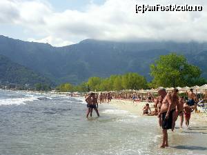 [P02] Golden Beach » foto by mircea rpd
 - 
<span class="allrVoted glyphicon glyphicon-heart hidden" id="av553355"></span>
<a class="m-l-10 hidden" id="sv553355" onclick="voting_Foto_DelVot(,553355,460)" role="button">șterge vot <span class="glyphicon glyphicon-remove"></span></a>
<a id="v9553355" class=" c-red"  onclick="voting_Foto_SetVot(553355)" role="button"><span class="glyphicon glyphicon-heart-empty"></span> <b>LIKE</b> = Votează poza</a> <img class="hidden"  id="f553355W9" src="/imagini/loader.gif" border="0" /><span class="AjErrMes hidden" id="e553355ErM"></span>