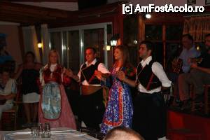 [P38] Dansatorii îmbrăcaţi în portul popular specific zonei Theologos.  » foto by ariciu*
 - 
<span class="allrVoted glyphicon glyphicon-heart hidden" id="av426844"></span>
<a class="m-l-10 hidden" id="sv426844" onclick="voting_Foto_DelVot(,426844,460)" role="button">șterge vot <span class="glyphicon glyphicon-remove"></span></a>
<a id="v9426844" class=" c-red"  onclick="voting_Foto_SetVot(426844)" role="button"><span class="glyphicon glyphicon-heart-empty"></span> <b>LIKE</b> = Votează poza</a> <img class="hidden"  id="f426844W9" src="/imagini/loader.gif" border="0" /><span class="AjErrMes hidden" id="e426844ErM"></span>