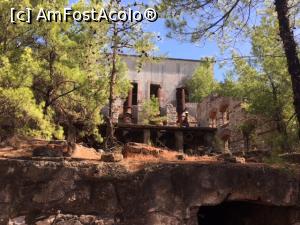 [P14] Ruinele fostei mine in spatele plajei Metallia » foto by plummy
 - 
<span class="allrVoted glyphicon glyphicon-heart hidden" id="av897668"></span>
<a class="m-l-10 hidden" id="sv897668" onclick="voting_Foto_DelVot(,897668,460)" role="button">șterge vot <span class="glyphicon glyphicon-remove"></span></a>
<a id="v9897668" class=" c-red"  onclick="voting_Foto_SetVot(897668)" role="button"><span class="glyphicon glyphicon-heart-empty"></span> <b>LIKE</b> = Votează poza</a> <img class="hidden"  id="f897668W9" src="/imagini/loader.gif" border="0" /><span class="AjErrMes hidden" id="e897668ErM"></span>