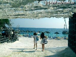 [P17] Intrarea pe plaja de marmura Marble beach din nord/est, indicata ca Makriamos » foto by calatorul
 - 
<span class="allrVoted glyphicon glyphicon-heart hidden" id="av565283"></span>
<a class="m-l-10 hidden" id="sv565283" onclick="voting_Foto_DelVot(,565283,460)" role="button">șterge vot <span class="glyphicon glyphicon-remove"></span></a>
<a id="v9565283" class=" c-red"  onclick="voting_Foto_SetVot(565283)" role="button"><span class="glyphicon glyphicon-heart-empty"></span> <b>LIKE</b> = Votează poza</a> <img class="hidden"  id="f565283W9" src="/imagini/loader.gif" border="0" /><span class="AjErrMes hidden" id="e565283ErM"></span>