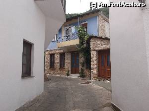 [P31] Strada in Panaghia » foto by Aurici
 - 
<span class="allrVoted glyphicon glyphicon-heart hidden" id="av624999"></span>
<a class="m-l-10 hidden" id="sv624999" onclick="voting_Foto_DelVot(,624999,460)" role="button">șterge vot <span class="glyphicon glyphicon-remove"></span></a>
<a id="v9624999" class=" c-red"  onclick="voting_Foto_SetVot(624999)" role="button"><span class="glyphicon glyphicon-heart-empty"></span> <b>LIKE</b> = Votează poza</a> <img class="hidden"  id="f624999W9" src="/imagini/loader.gif" border="0" /><span class="AjErrMes hidden" id="e624999ErM"></span>