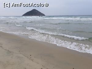 [P22] Plaja Paradise Beach, cu insula Nisida Kinira. Frumoasă plajă, dar nu așa accesibilă.  » foto by Aurici
 - 
<span class="allrVoted glyphicon glyphicon-heart hidden" id="av879145"></span>
<a class="m-l-10 hidden" id="sv879145" onclick="voting_Foto_DelVot(,879145,460)" role="button">șterge vot <span class="glyphicon glyphicon-remove"></span></a>
<a id="v9879145" class=" c-red"  onclick="voting_Foto_SetVot(879145)" role="button"><span class="glyphicon glyphicon-heart-empty"></span> <b>LIKE</b> = Votează poza</a> <img class="hidden"  id="f879145W9" src="/imagini/loader.gif" border="0" /><span class="AjErrMes hidden" id="e879145ErM"></span>