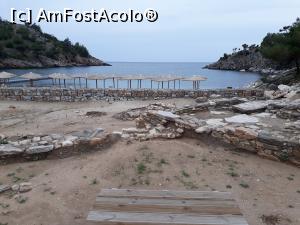 [P23] Golful și plaja Agios Ioannis, unde este și site-ul arheologic cu același nume.  » foto by Aurici
 - 
<span class="allrVoted glyphicon glyphicon-heart hidden" id="av879146"></span>
<a class="m-l-10 hidden" id="sv879146" onclick="voting_Foto_DelVot(,879146,460)" role="button">șterge vot <span class="glyphicon glyphicon-remove"></span></a>
<a id="v9879146" class=" c-red"  onclick="voting_Foto_SetVot(879146)" role="button"><span class="glyphicon glyphicon-heart-empty"></span> <b>LIKE</b> = Votează poza</a> <img class="hidden"  id="f879146W9" src="/imagini/loader.gif" border="0" /><span class="AjErrMes hidden" id="e879146ErM"></span>