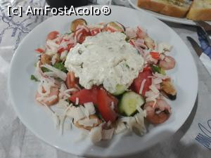 [P59] Salata Pescarului de la Nautilus, Skala Potamia. Nu prea mi-a plăcut.  » foto by Aurici
 - 
<span class="allrVoted glyphicon glyphicon-heart hidden" id="av879183"></span>
<a class="m-l-10 hidden" id="sv879183" onclick="voting_Foto_DelVot(,879183,460)" role="button">șterge vot <span class="glyphicon glyphicon-remove"></span></a>
<a id="v9879183" class=" c-red"  onclick="voting_Foto_SetVot(879183)" role="button"><span class="glyphicon glyphicon-heart-empty"></span> <b>LIKE</b> = Votează poza</a> <img class="hidden"  id="f879183W9" src="/imagini/loader.gif" border="0" /><span class="AjErrMes hidden" id="e879183ErM"></span>