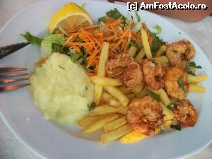 [P08] Taverna Irene - Creveti » foto by Deny
 - 
<span class="allrVoted glyphicon glyphicon-heart hidden" id="av623803"></span>
<a class="m-l-10 hidden" id="sv623803" onclick="voting_Foto_DelVot(,623803,460)" role="button">șterge vot <span class="glyphicon glyphicon-remove"></span></a>
<a id="v9623803" class=" c-red"  onclick="voting_Foto_SetVot(623803)" role="button"><span class="glyphicon glyphicon-heart-empty"></span> <b>LIKE</b> = Votează poza</a> <img class="hidden"  id="f623803W9" src="/imagini/loader.gif" border="0" /><span class="AjErrMes hidden" id="e623803ErM"></span>