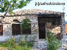 [P34] Casuta in Theologos » foto by Cris
 - 
<span class="allrVoted glyphicon glyphicon-heart hidden" id="av135274"></span>
<a class="m-l-10 hidden" id="sv135274" onclick="voting_Foto_DelVot(,135274,460)" role="button">șterge vot <span class="glyphicon glyphicon-remove"></span></a>
<a id="v9135274" class=" c-red"  onclick="voting_Foto_SetVot(135274)" role="button"><span class="glyphicon glyphicon-heart-empty"></span> <b>LIKE</b> = Votează poza</a> <img class="hidden"  id="f135274W9" src="/imagini/loader.gif" border="0" /><span class="AjErrMes hidden" id="e135274ErM"></span>