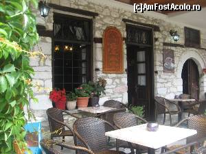 [P14] O taverna din piatra in satul de munte Theologos » foto by dorgo
 - 
<span class="allrVoted glyphicon glyphicon-heart hidden" id="av619898"></span>
<a class="m-l-10 hidden" id="sv619898" onclick="voting_Foto_DelVot(,619898,460)" role="button">șterge vot <span class="glyphicon glyphicon-remove"></span></a>
<a id="v9619898" class=" c-red"  onclick="voting_Foto_SetVot(619898)" role="button"><span class="glyphicon glyphicon-heart-empty"></span> <b>LIKE</b> = Votează poza</a> <img class="hidden"  id="f619898W9" src="/imagini/loader.gif" border="0" /><span class="AjErrMes hidden" id="e619898ErM"></span>