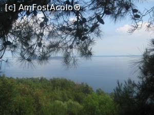 [P34] Marea, vazuta de pe dealul cetatii din Limenas » foto by dorgo
 - 
<span class="allrVoted glyphicon glyphicon-heart hidden" id="av1157945"></span>
<a class="m-l-10 hidden" id="sv1157945" onclick="voting_Foto_DelVot(,1157945,460)" role="button">șterge vot <span class="glyphicon glyphicon-remove"></span></a>
<a id="v91157945" class=" c-red"  onclick="voting_Foto_SetVot(1157945)" role="button"><span class="glyphicon glyphicon-heart-empty"></span> <b>LIKE</b> = Votează poza</a> <img class="hidden"  id="f1157945W9" src="/imagini/loader.gif" border="0" /><span class="AjErrMes hidden" id="e1157945ErM"></span>
