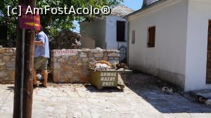 [P42] Kostas hranind pisicile » foto by cristic66
 - 
<span class="allrVoted glyphicon glyphicon-heart hidden" id="av1318048"></span>
<a class="m-l-10 hidden" id="sv1318048" onclick="voting_Foto_DelVot(,1318048,460)" role="button">șterge vot <span class="glyphicon glyphicon-remove"></span></a>
<a id="v91318048" class=" c-red"  onclick="voting_Foto_SetVot(1318048)" role="button"><span class="glyphicon glyphicon-heart-empty"></span> <b>LIKE</b> = Votează poza</a> <img class="hidden"  id="f1318048W9" src="/imagini/loader.gif" border="0" /><span class="AjErrMes hidden" id="e1318048ErM"></span>