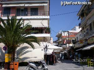 [P25] Thassos Town in centru » foto by irinad
 - 
<span class="allrVoted glyphicon glyphicon-heart hidden" id="av607488"></span>
<a class="m-l-10 hidden" id="sv607488" onclick="voting_Foto_DelVot(,607488,460)" role="button">șterge vot <span class="glyphicon glyphicon-remove"></span></a>
<a id="v9607488" class=" c-red"  onclick="voting_Foto_SetVot(607488)" role="button"><span class="glyphicon glyphicon-heart-empty"></span> <b>LIKE</b> = Votează poza</a> <img class="hidden"  id="f607488W9" src="/imagini/loader.gif" border="0" /><span class="AjErrMes hidden" id="e607488ErM"></span>