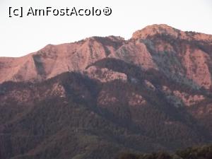 [P24] Culmile semeţe ale muntelui Ypsarion în lumina răsăritului » foto by irinad
 - 
<span class="allrVoted glyphicon glyphicon-heart hidden" id="av1017878"></span>
<a class="m-l-10 hidden" id="sv1017878" onclick="voting_Foto_DelVot(,1017878,460)" role="button">șterge vot <span class="glyphicon glyphicon-remove"></span></a>
<a id="v91017878" class=" c-red"  onclick="voting_Foto_SetVot(1017878)" role="button"><span class="glyphicon glyphicon-heart-empty"></span> <b>LIKE</b> = Votează poza</a> <img class="hidden"  id="f1017878W9" src="/imagini/loader.gif" border="0" /><span class="AjErrMes hidden" id="e1017878ErM"></span>