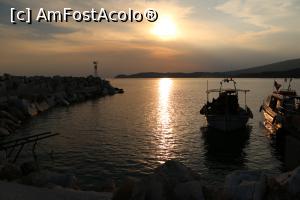 [P25] Apus de soare la Potos » foto by troutpwi
 - 
<span class="allrVoted glyphicon glyphicon-heart hidden" id="av991221"></span>
<a class="m-l-10 hidden" id="sv991221" onclick="voting_Foto_DelVot(,991221,460)" role="button">șterge vot <span class="glyphicon glyphicon-remove"></span></a>
<a id="v9991221" class=" c-red"  onclick="voting_Foto_SetVot(991221)" role="button"><span class="glyphicon glyphicon-heart-empty"></span> <b>LIKE</b> = Votează poza</a> <img class="hidden"  id="f991221W9" src="/imagini/loader.gif" border="0" /><span class="AjErrMes hidden" id="e991221ErM"></span>